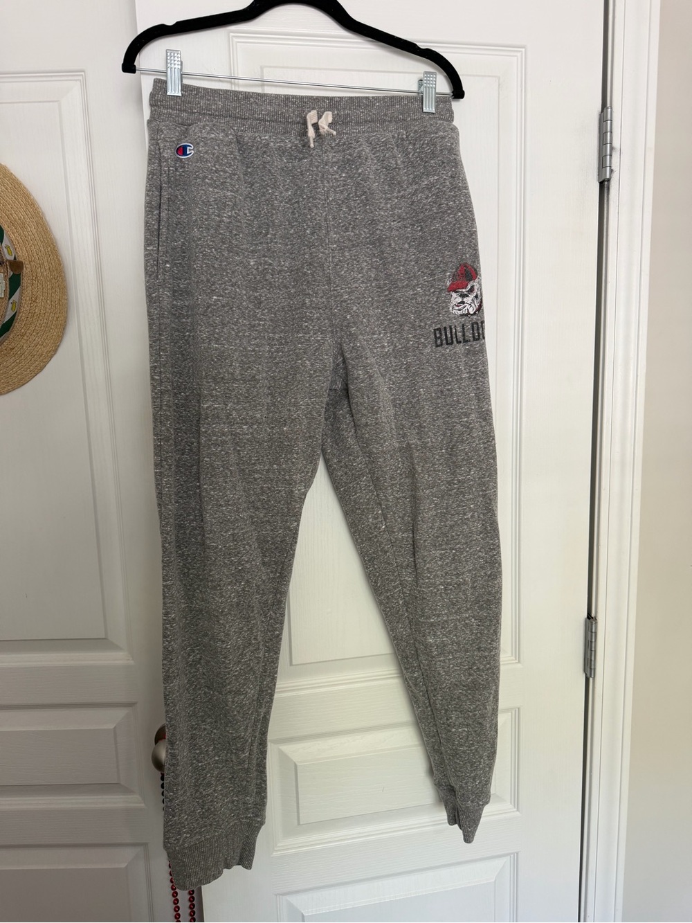 Champion Gray Cotton UGA women’s sweatpant joggers, size M